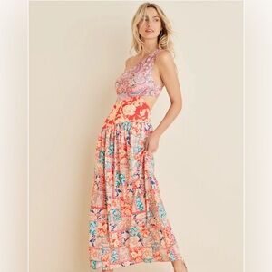 Venus Linen Cutout Maxi Dress